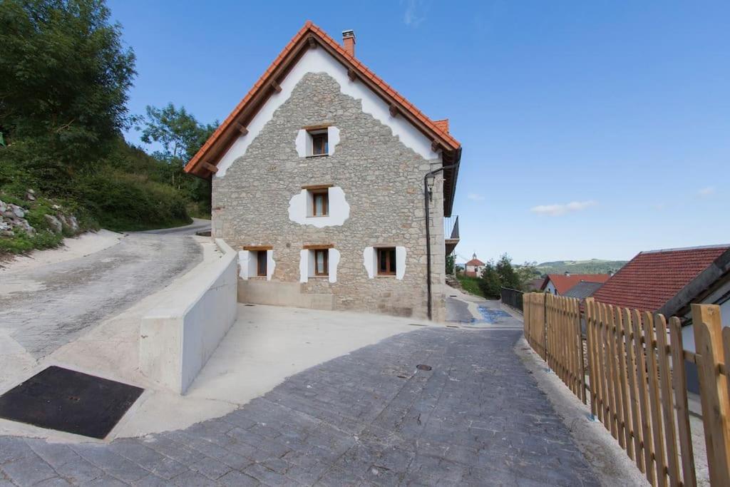 Casa Rural Enekoizar Abaurrea Alta 外观 照片
